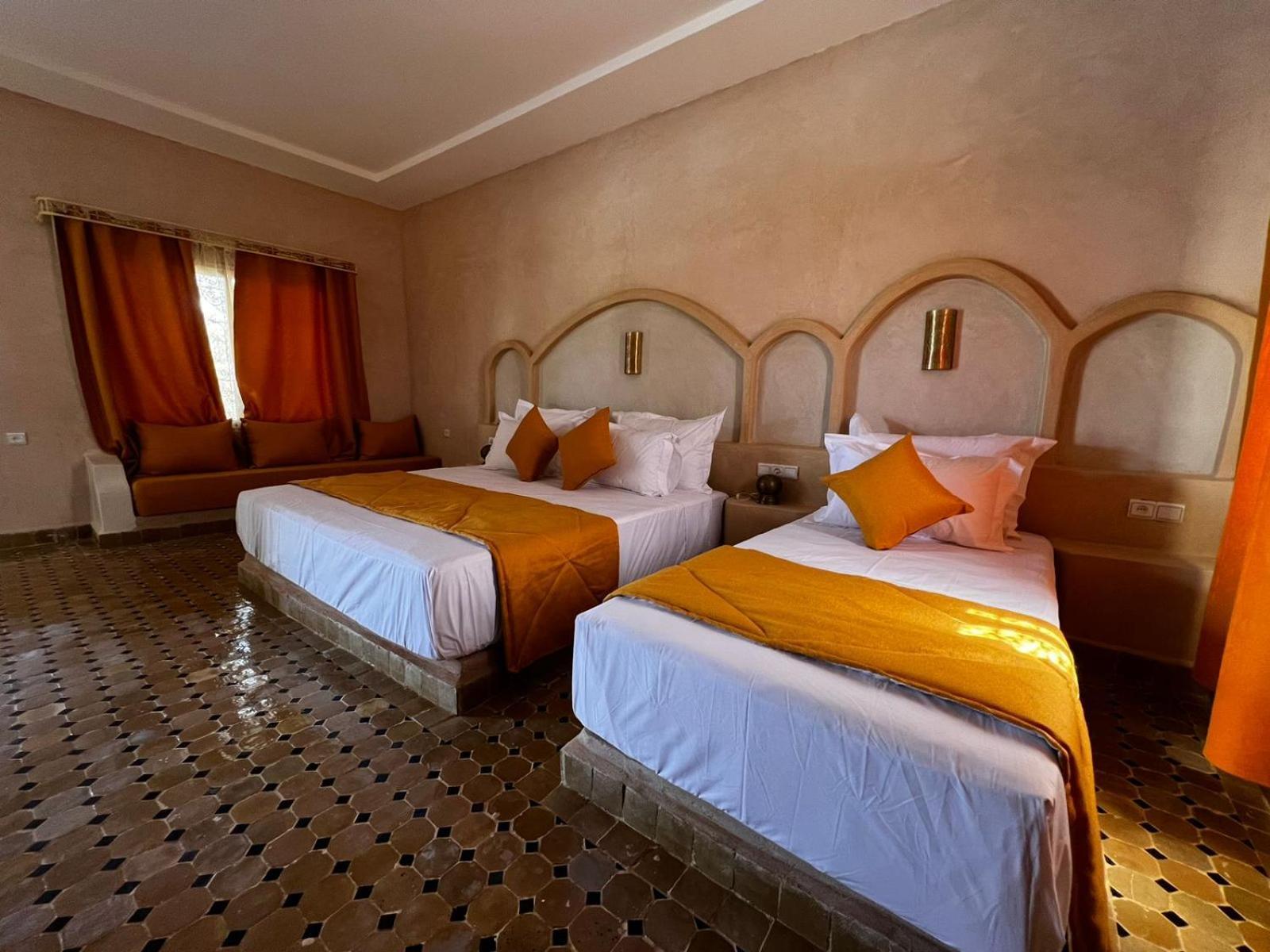 Auberge Ksar Merzouga Eksteriør billede