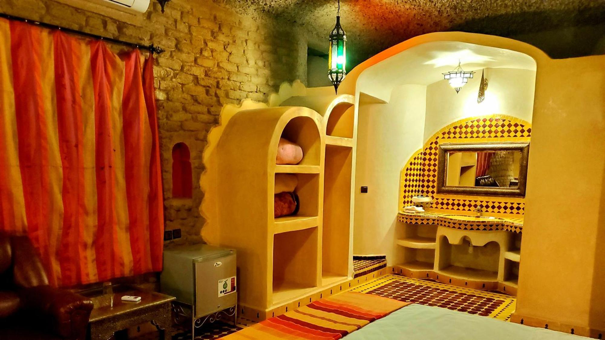 Auberge Ksar Merzouga Eksteriør billede